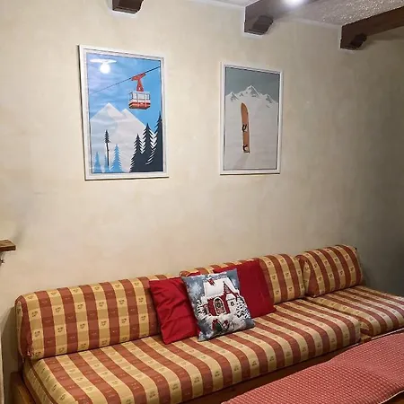 Bilocale Centrale - Holidays House Lägenhet